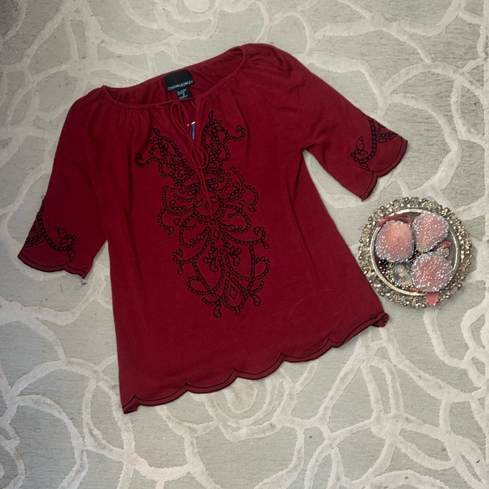 NWT🌷CYNTHIA ROWLEY🌷Red black embroidered tie neck short sleeve cotton sweater